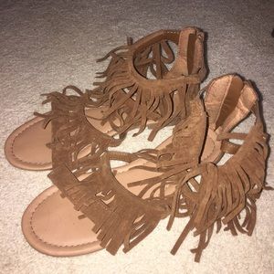 Pocahontas Brown Fringe sandals